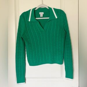 Nicole Miller Green Cable-Knit V-Neck Sweater with White Collar Stripe